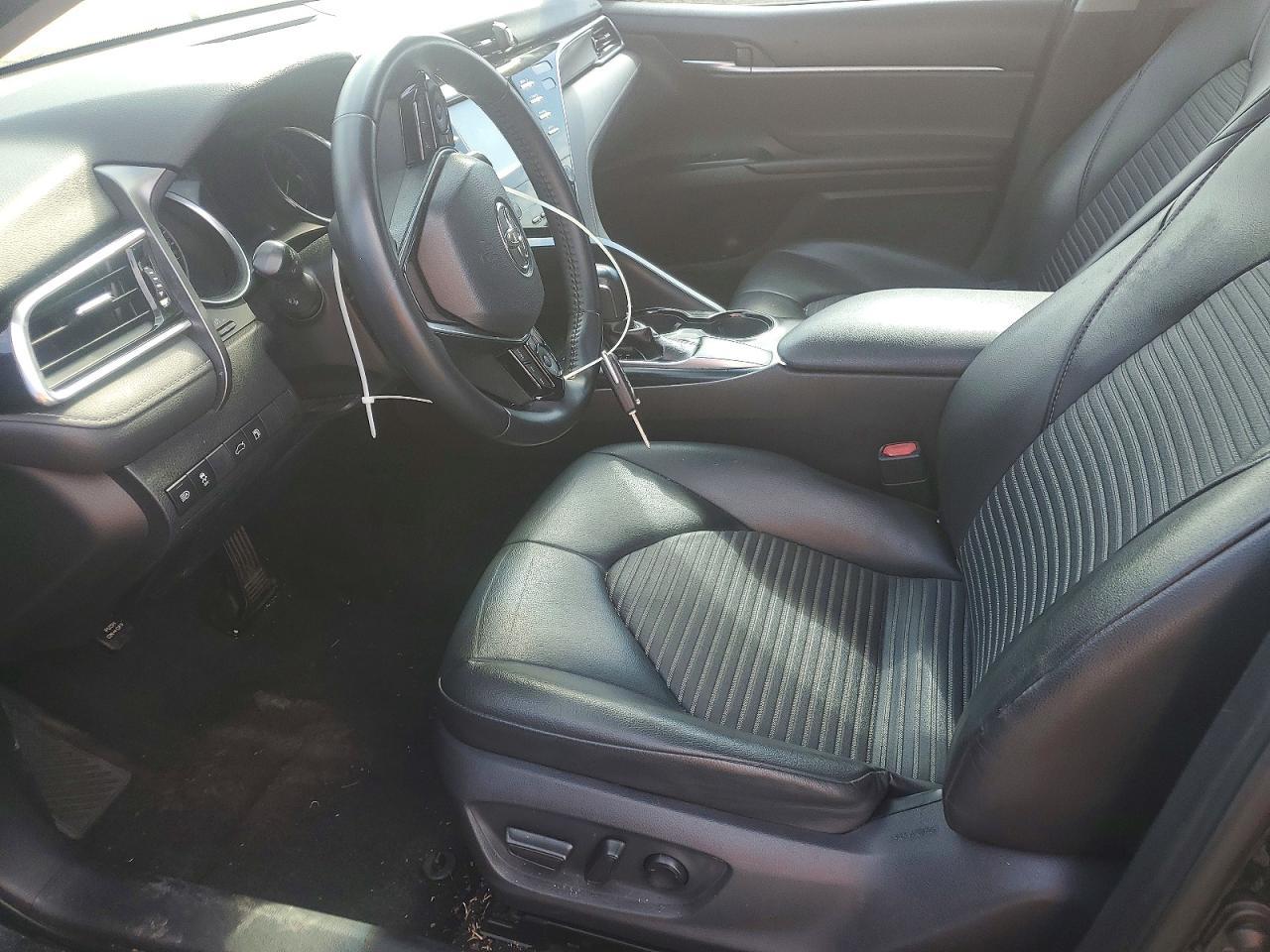 2018 Toyota Camry Se - Фото 7