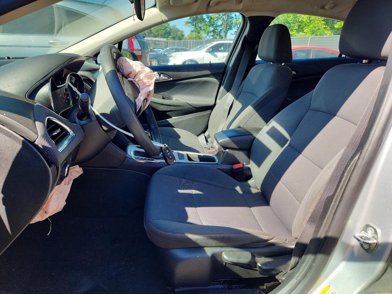 2018 Chevrolet Cruze Ls - Image 7