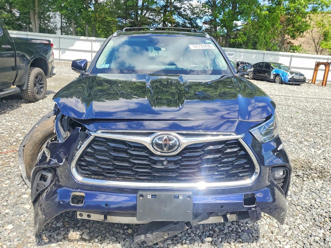 2020 Toyota Highlander Platinum - Фото 5