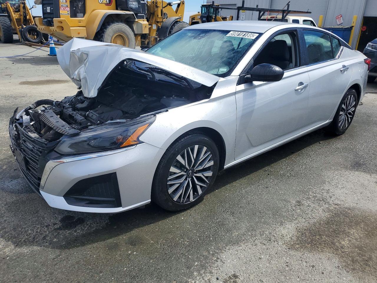 2024 Nissan Altima Sv