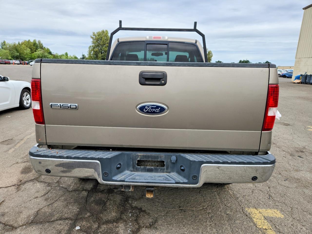 2004 Ford F150 - Фото 6