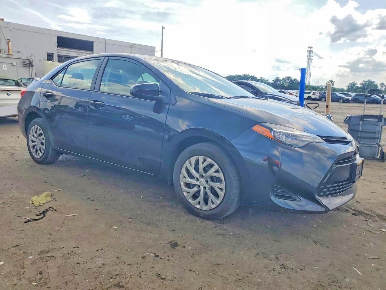 2018 Toyota Corolla Le - Фото 4
