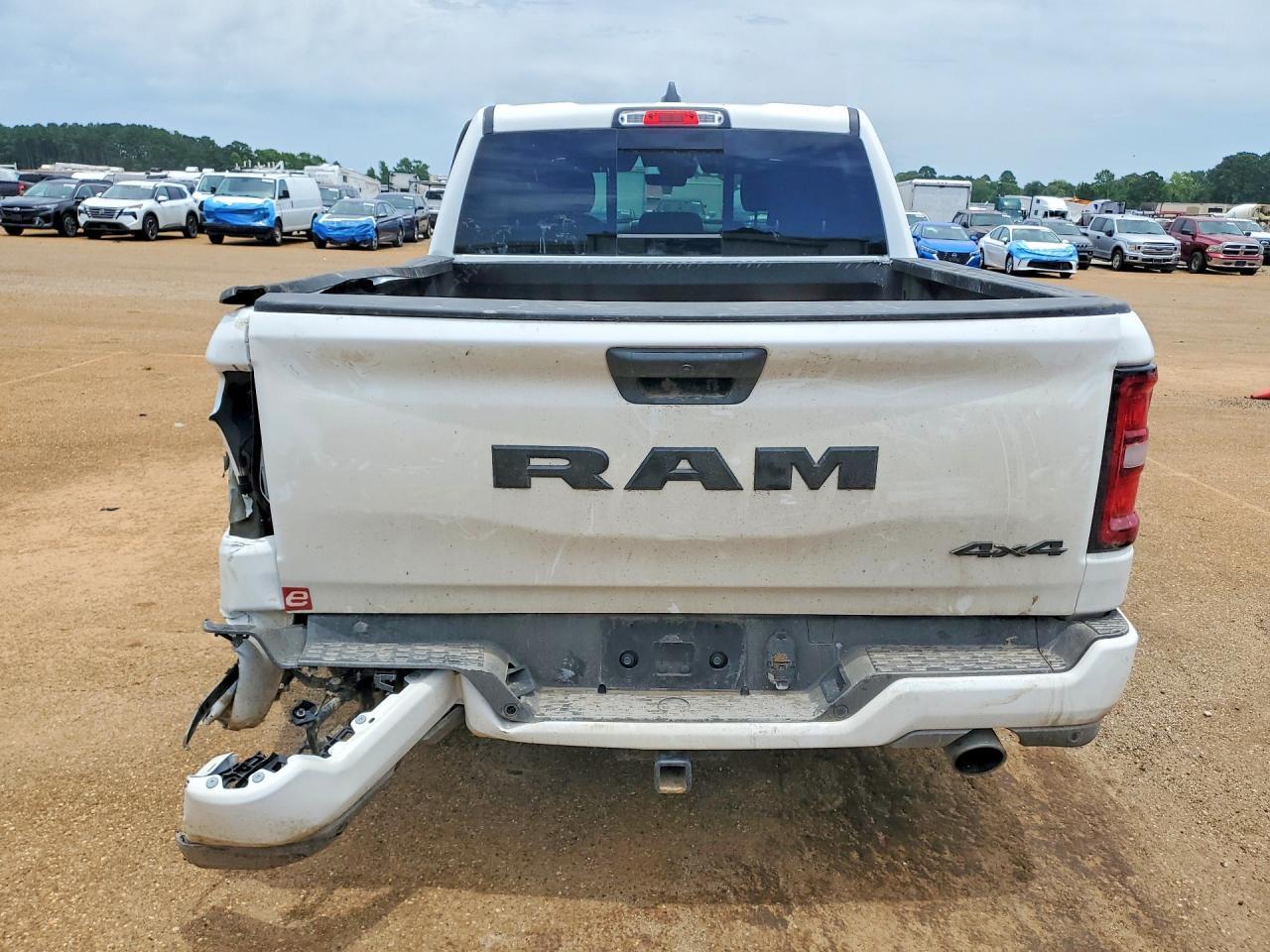 2026 Ram 1500 Tradesman - Image 6