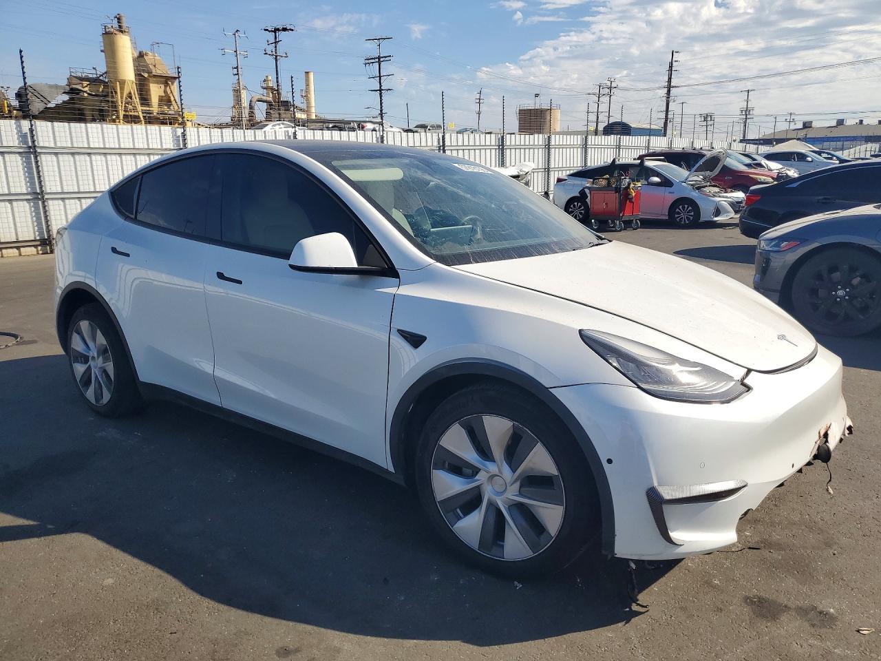 2021 Tesla Model Y - Фото 4