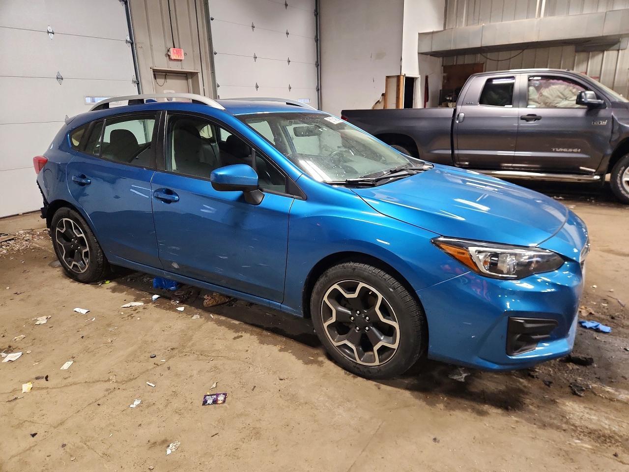 2017 Subaru Impreza Premium Plus - Image 4
