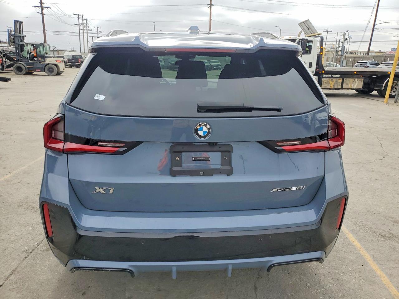 2025 BMW X1 xDrive28I - Image 6