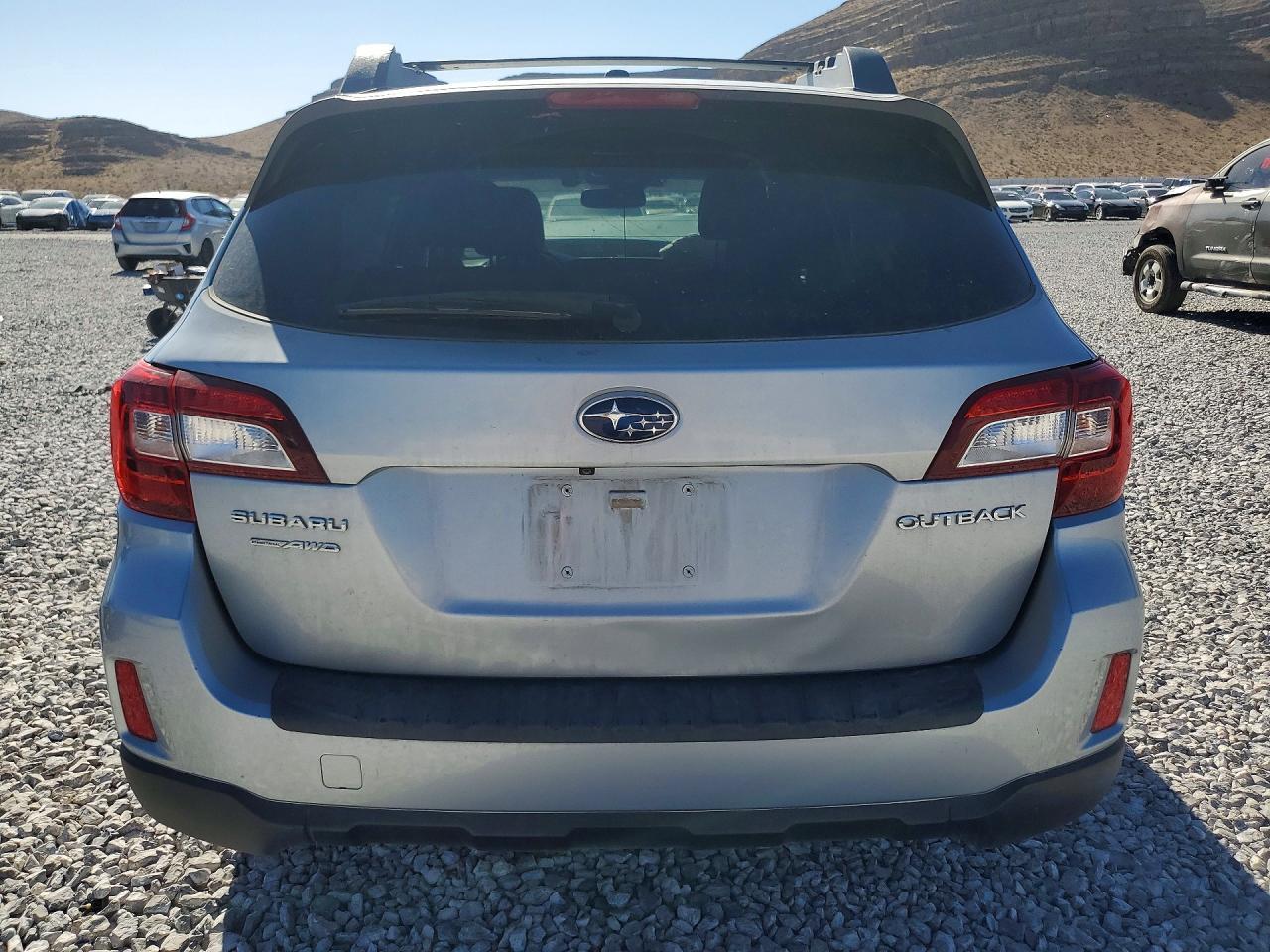 2015 Subaru Outback 2.5I Limited - Image 6