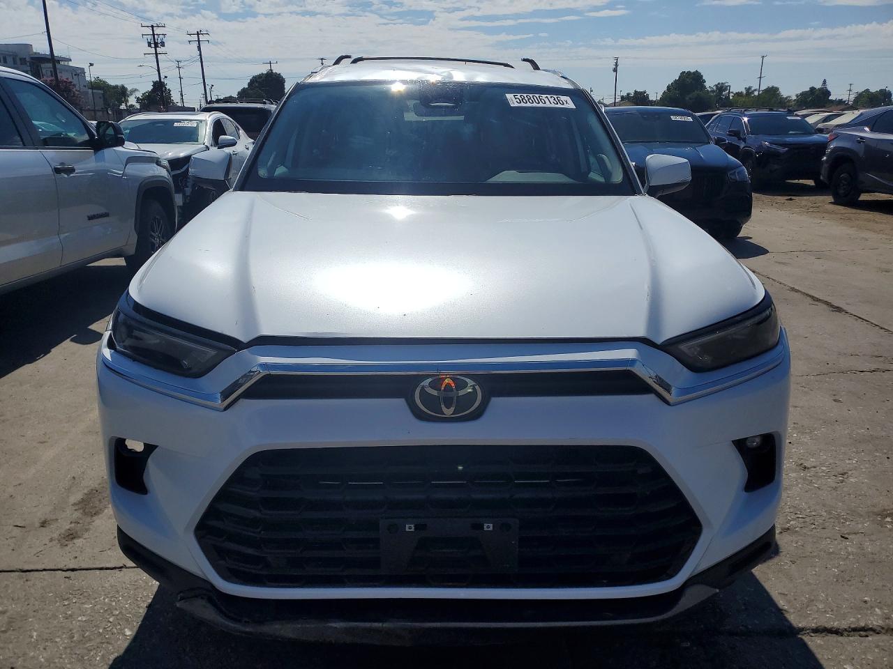 2024 Toyota Grand Highlander Limited - Фото 5