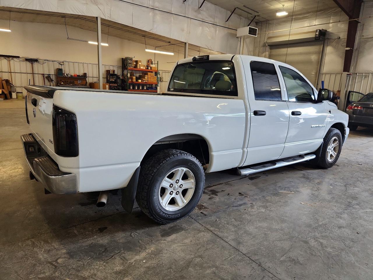 2007 Dodge Ram 1500 St - Фото 3