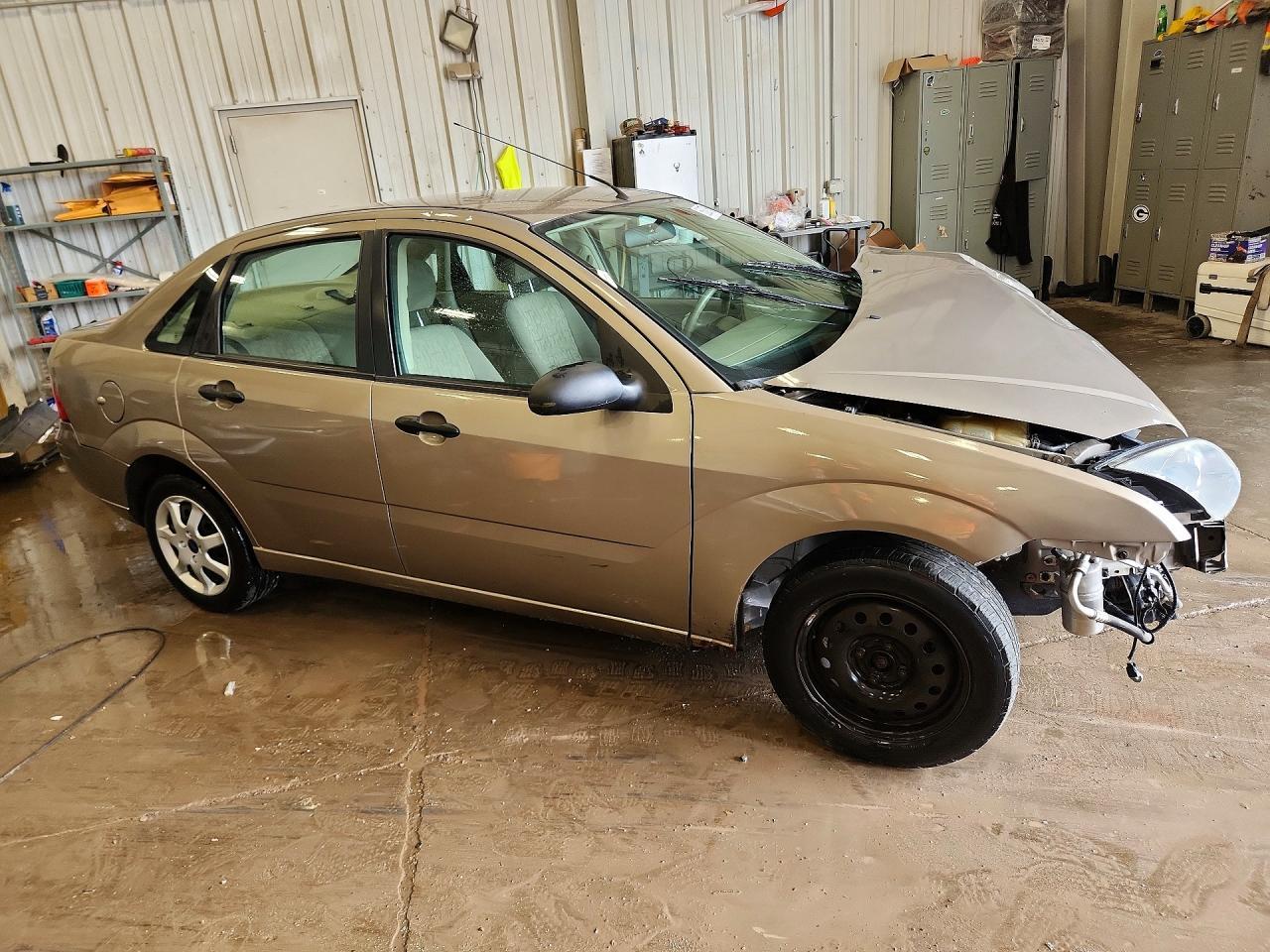 2005 Ford Focus Zx4 - Фото 4