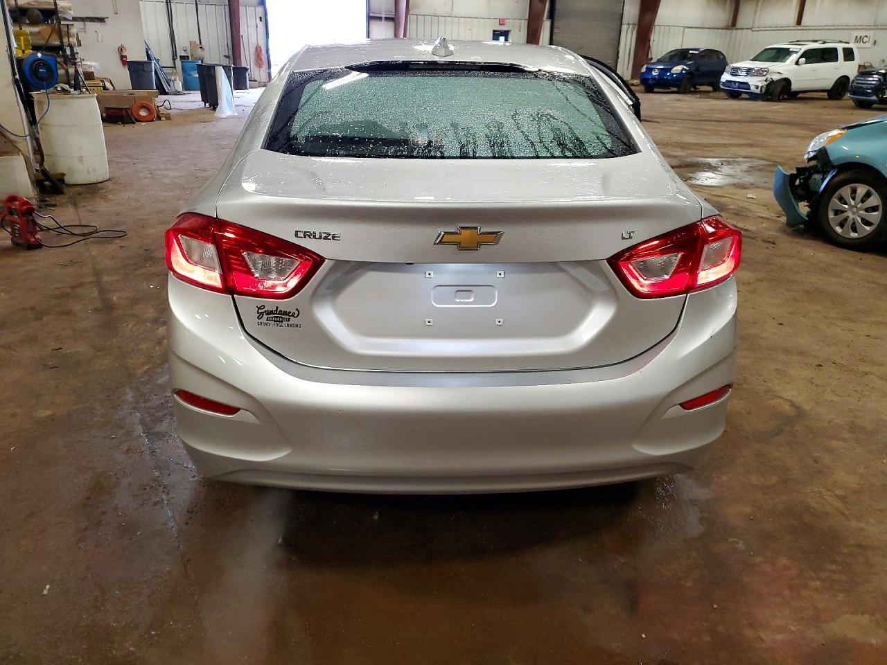 2016 Chevrolet Cruze Lt - Фото 6