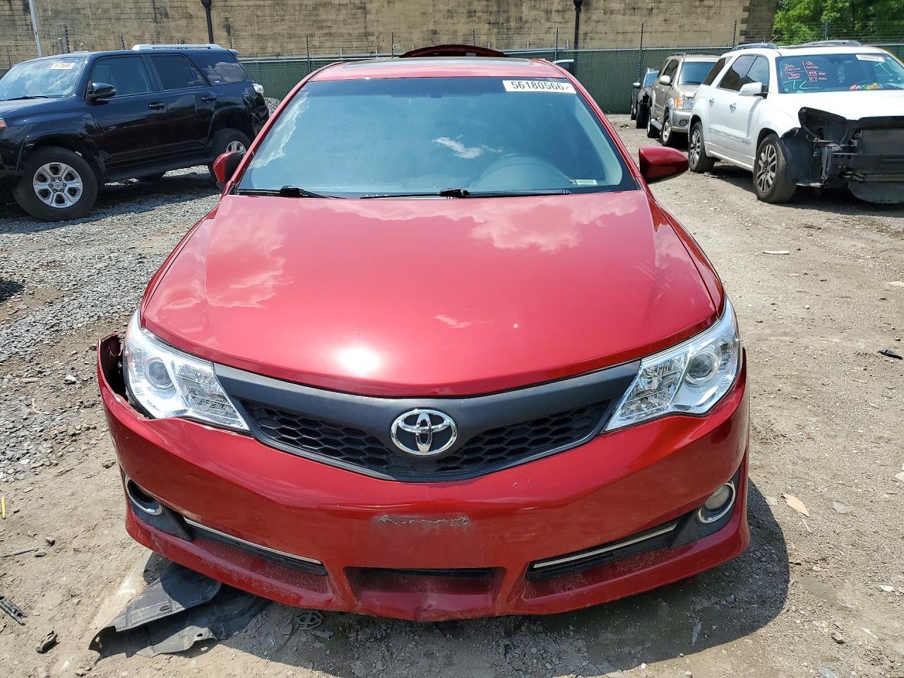 2012 Toyota Camry Se Sport Limited Edition - Image 5