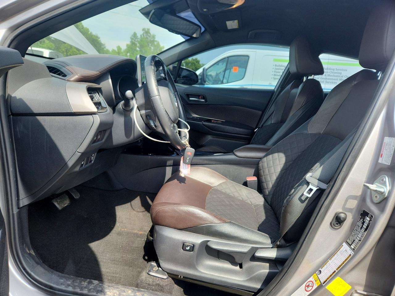 2019 Toyota C-Hr Limited - Image 7