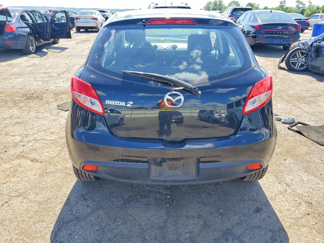 2013 Mazda Mazda2 - Фото 6