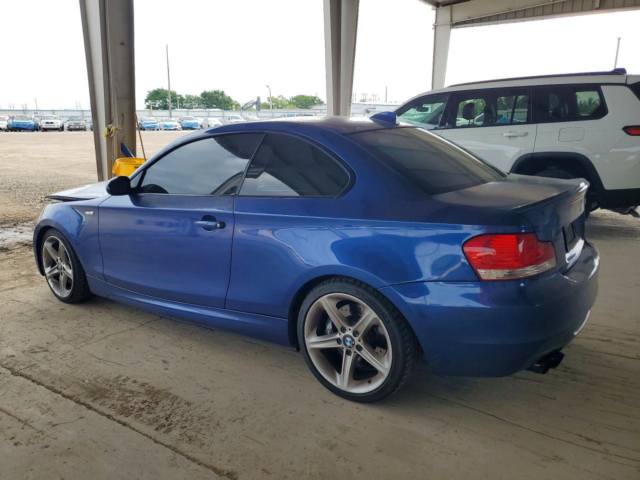 2009 BMW 135 I - Image 2
