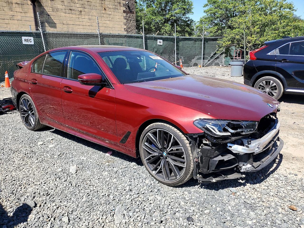 2023 BMW 540 Xi - Image 4