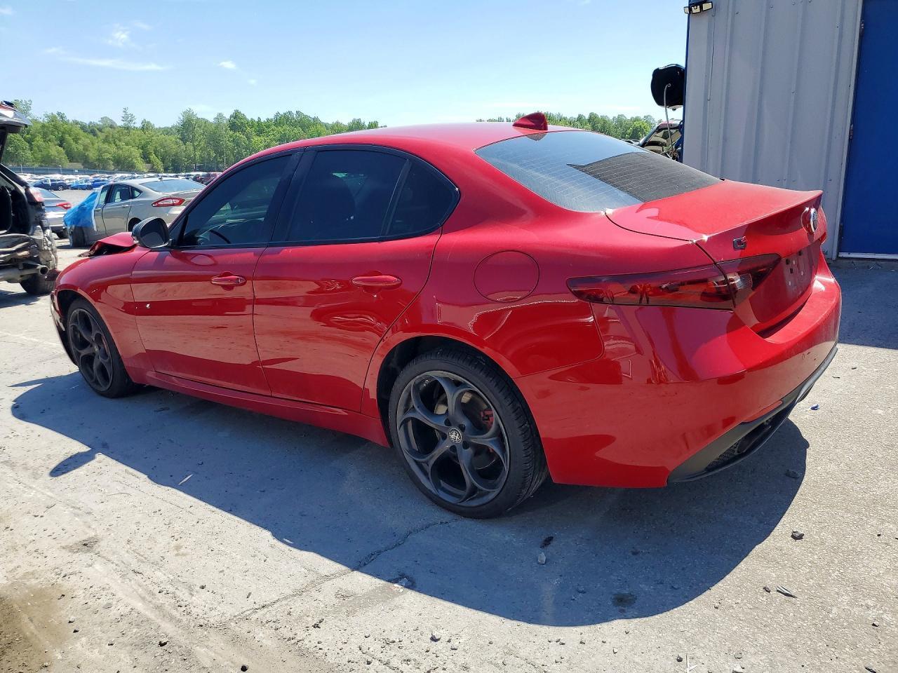 2019 Alfa Romeo Giulia - Фото 2