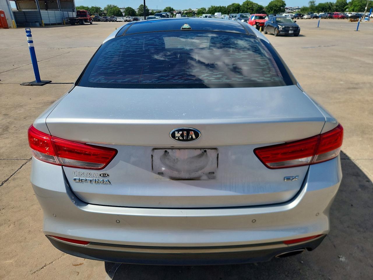 2016 Kia Optima Ex - Image 6