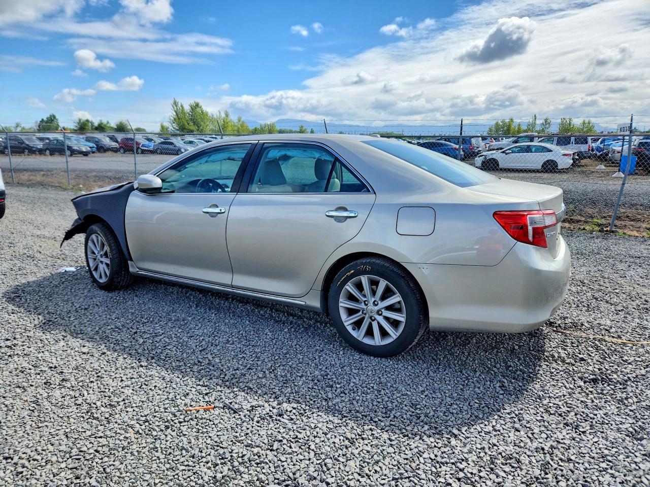 2014 Toyota Camry Xle - Фото 2