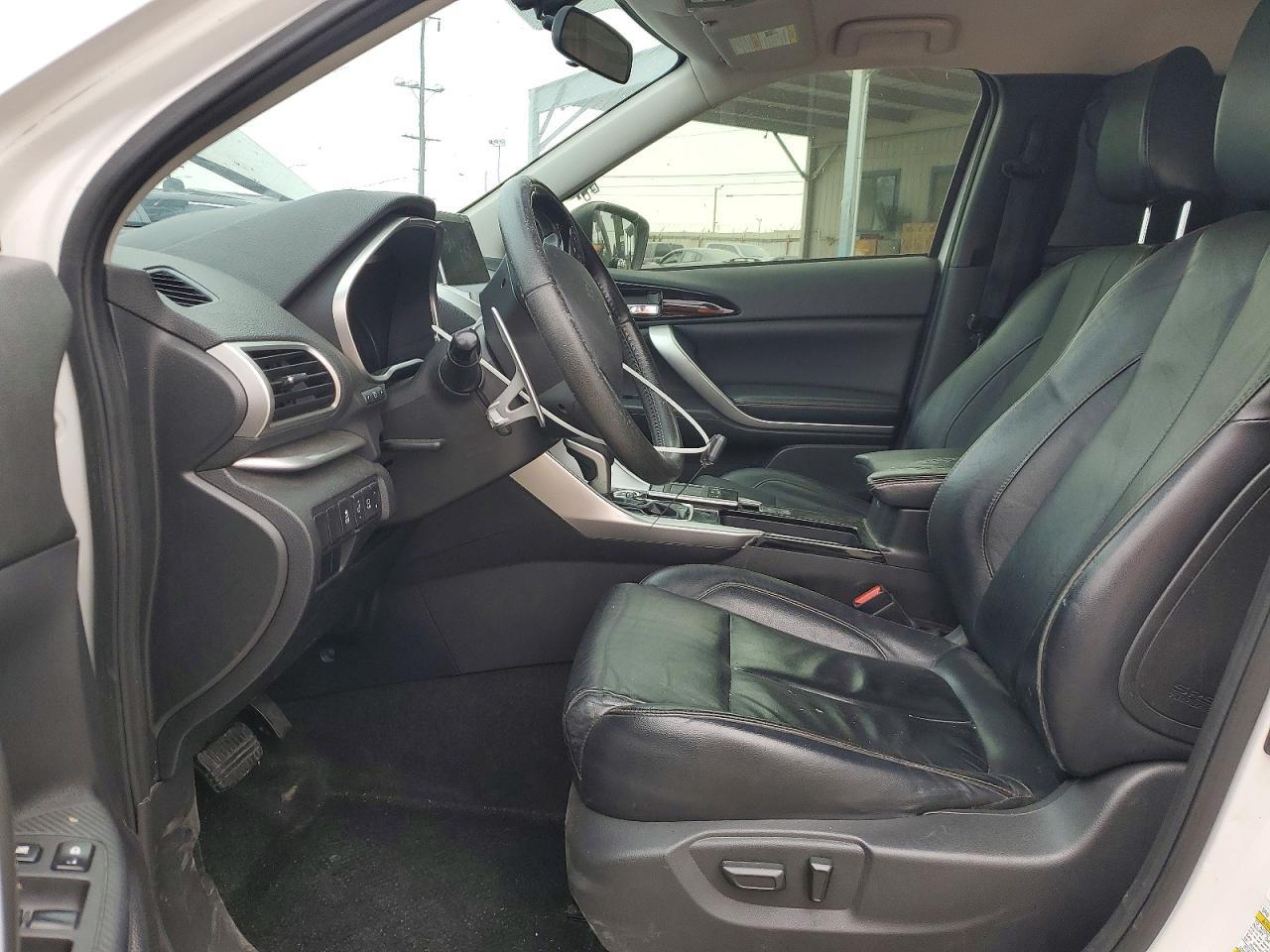 2018 Mitsubishi Eclipse Cross Se - Image 7