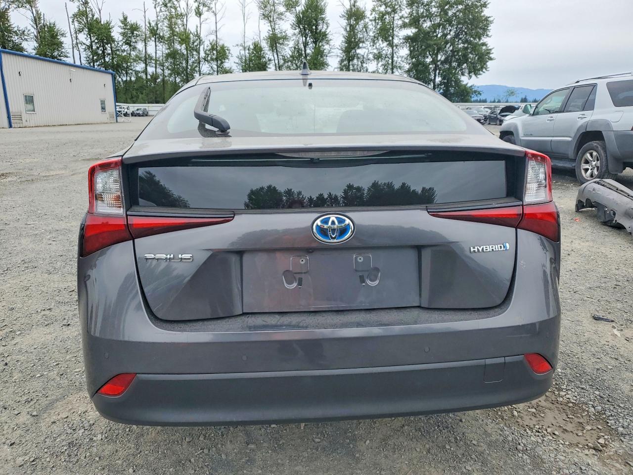 2019 Toyota Prius Le - Фото 6