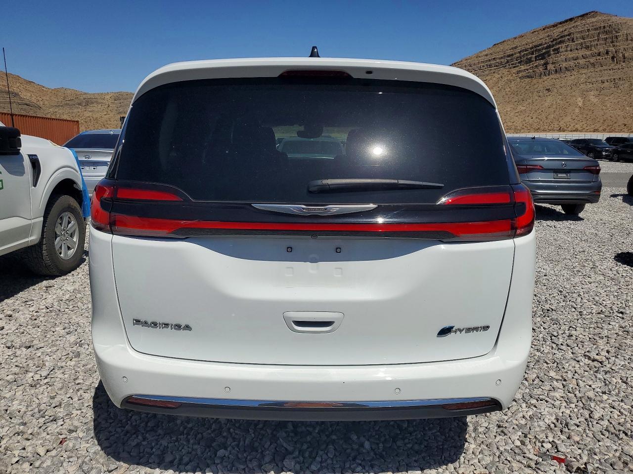 2023 Chrysler Pacifica Hybrid Pinnacle - Фото 6