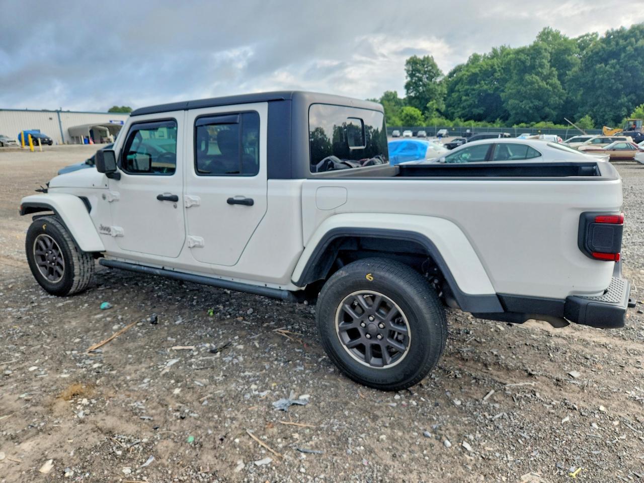 2020 Jeep Gladiator Overland - Фото 2