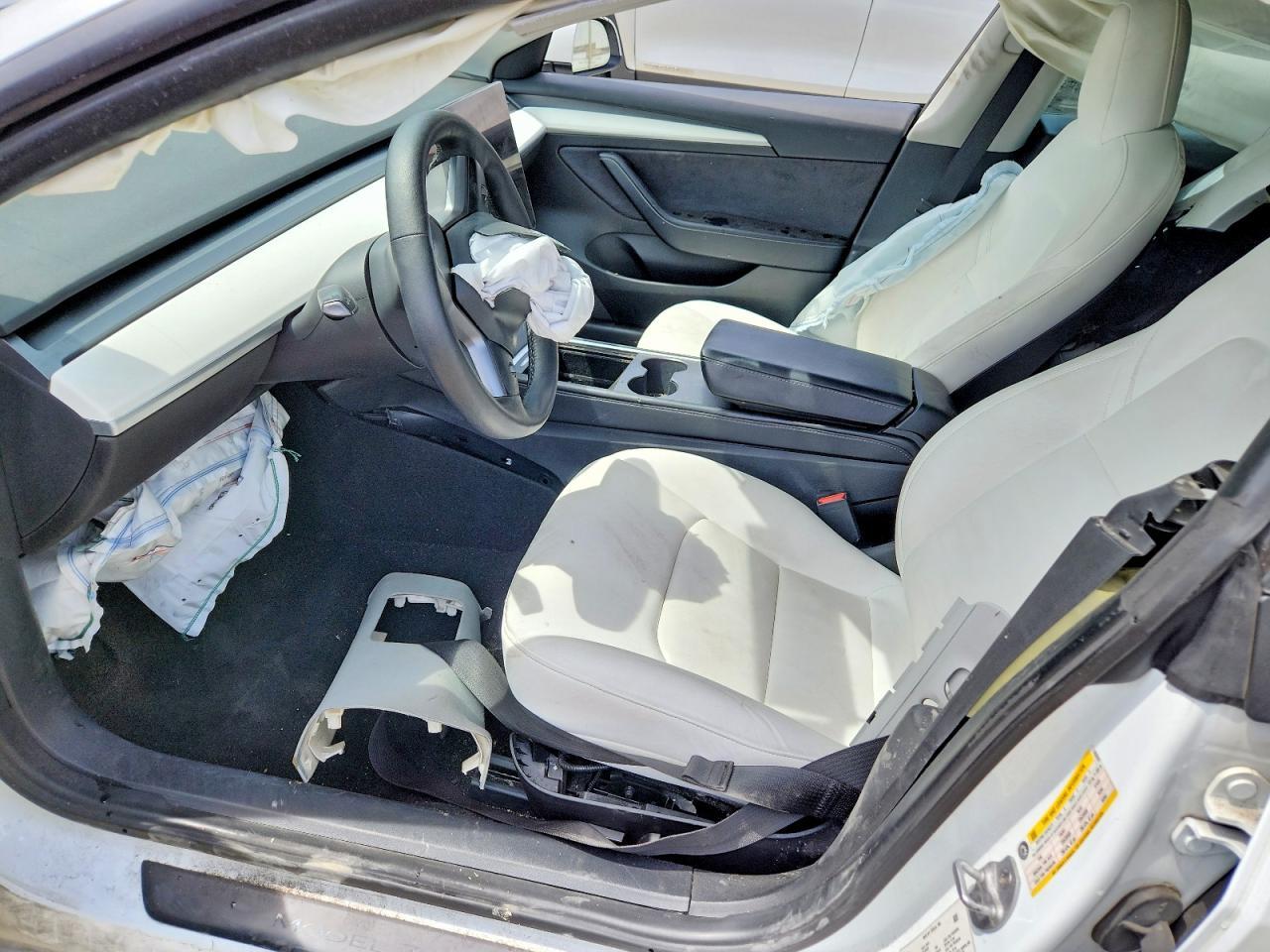 2021 Tesla Model 3 - Фото 7