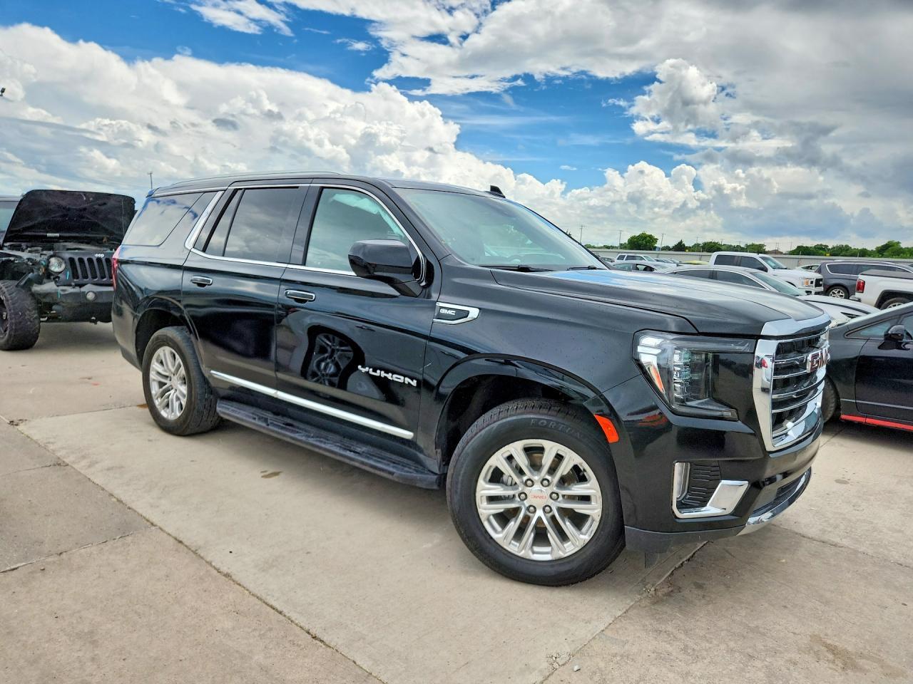 2023 GMC Yukon Slt - Фото 4