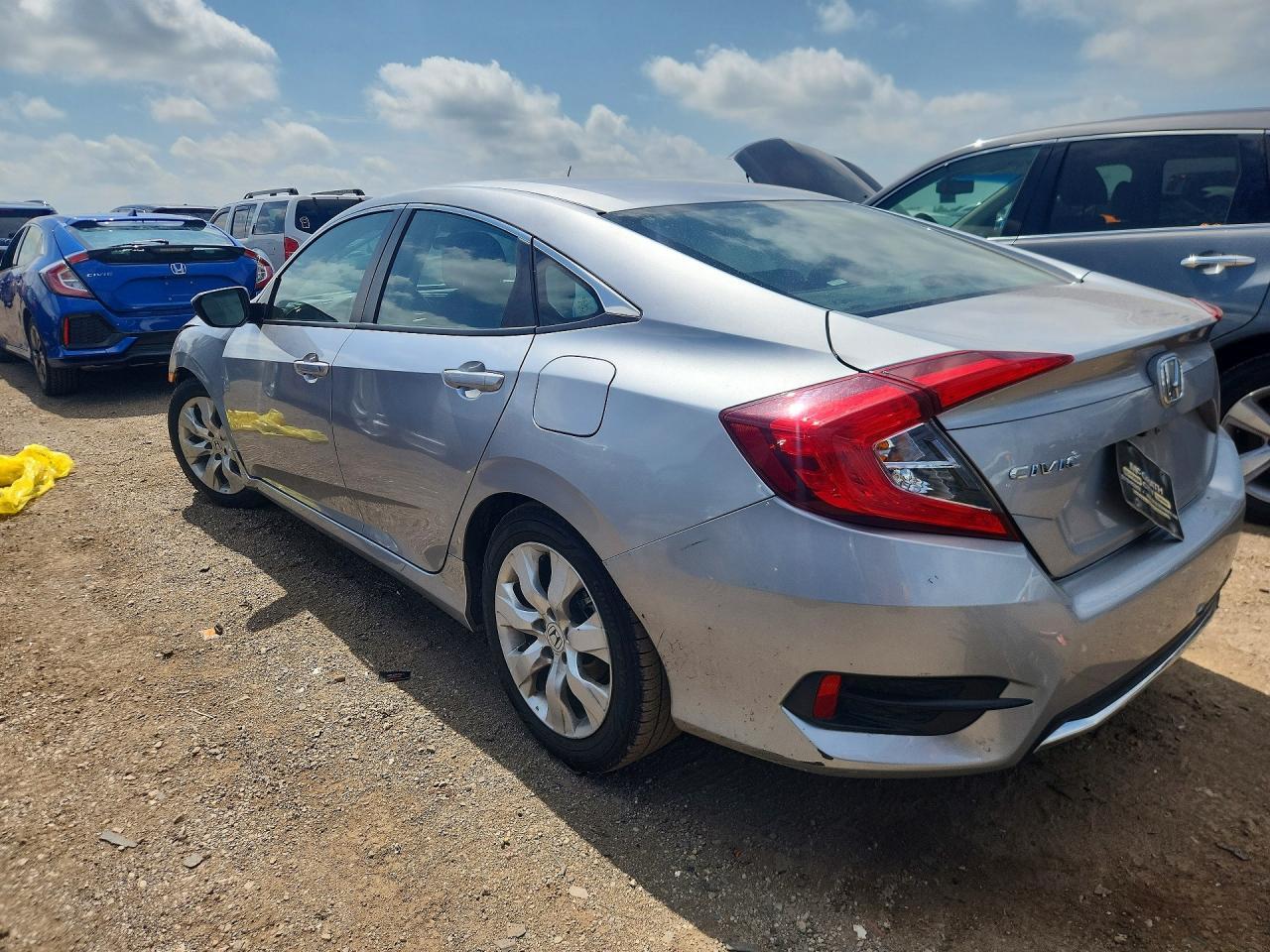 2021 Honda Civic Lx - Фото 2