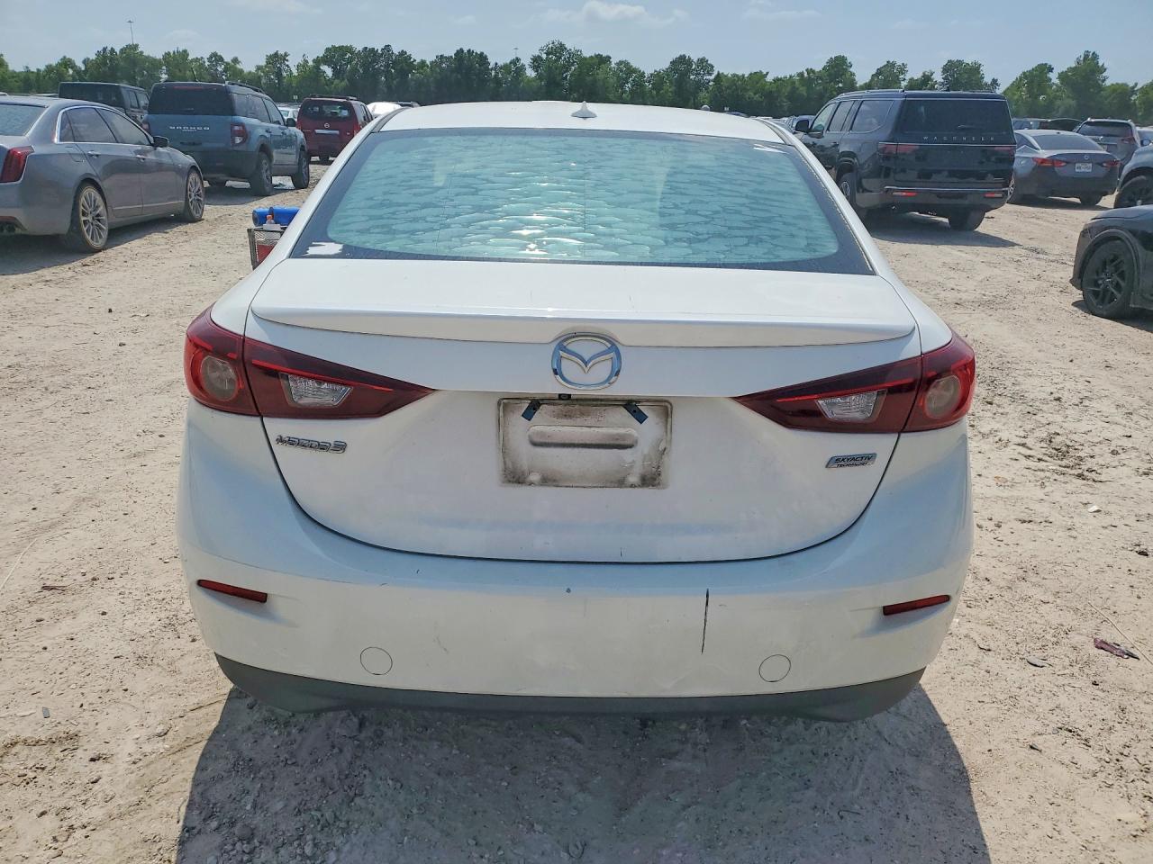 2016 Mazda 3 Touring - Image 6