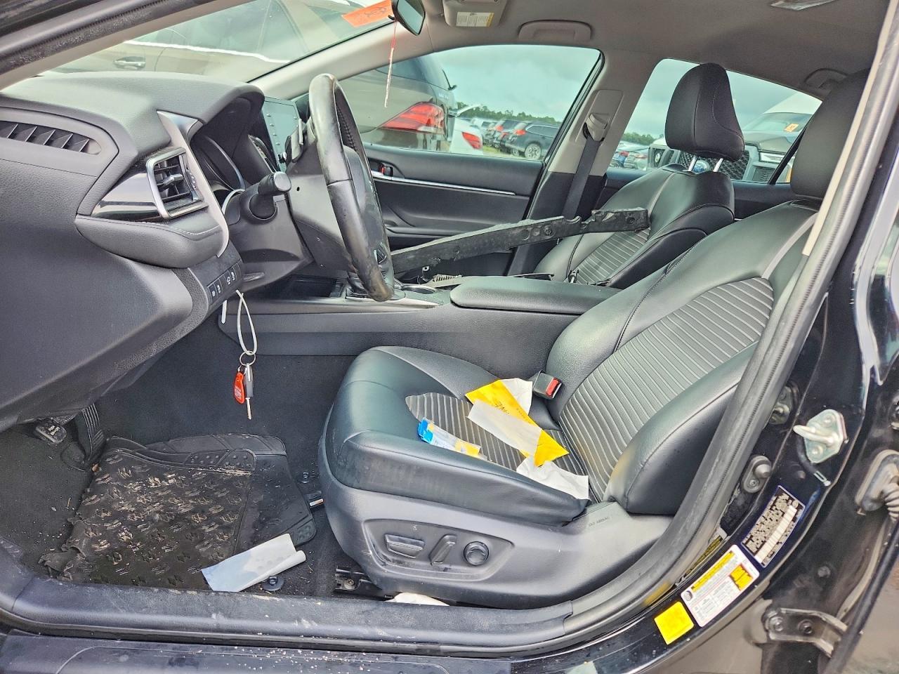 2021 Toyota Camry Se - Фото 7