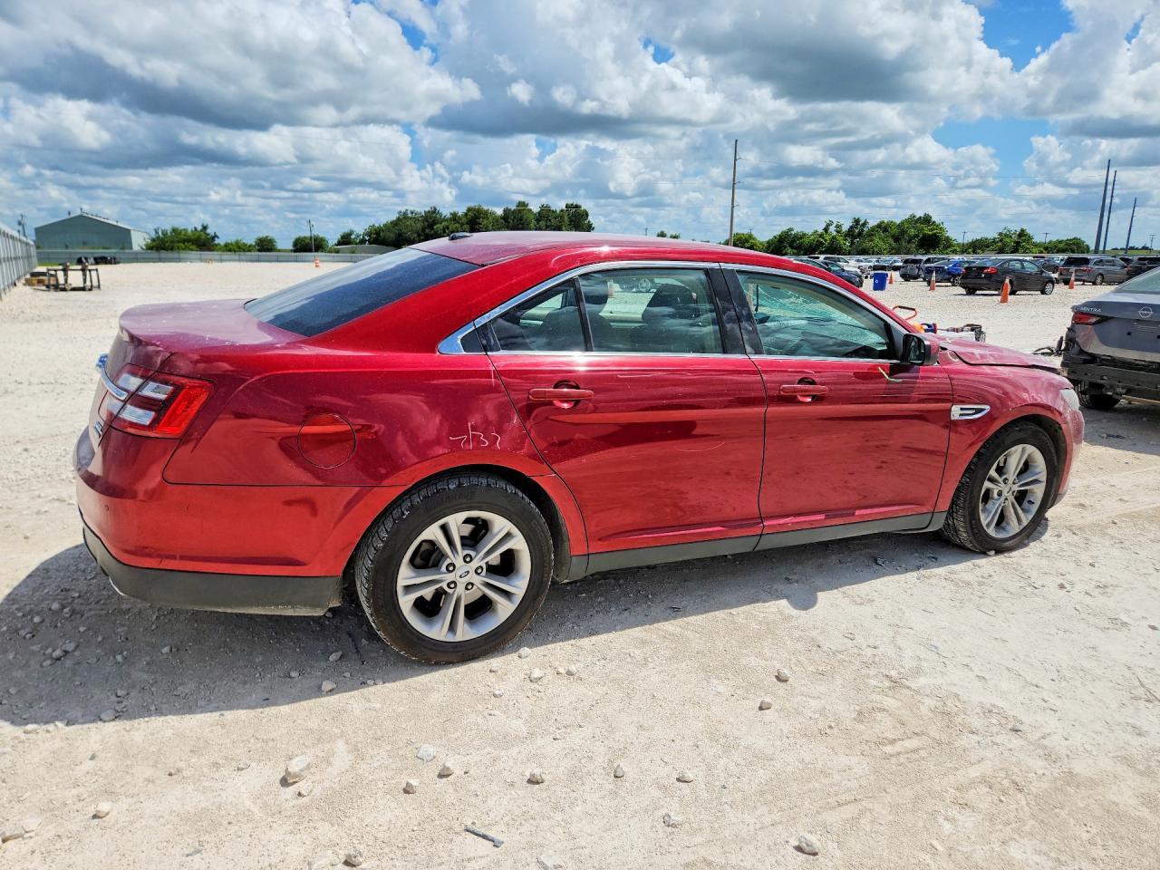 2016 Ford Taurus Sel - Image 3