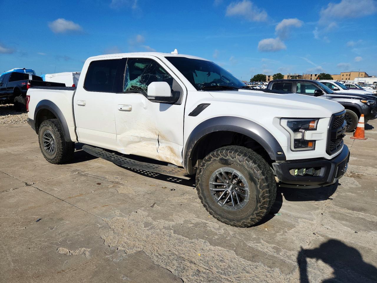 2020 Ford F150 Raptor - Image 4