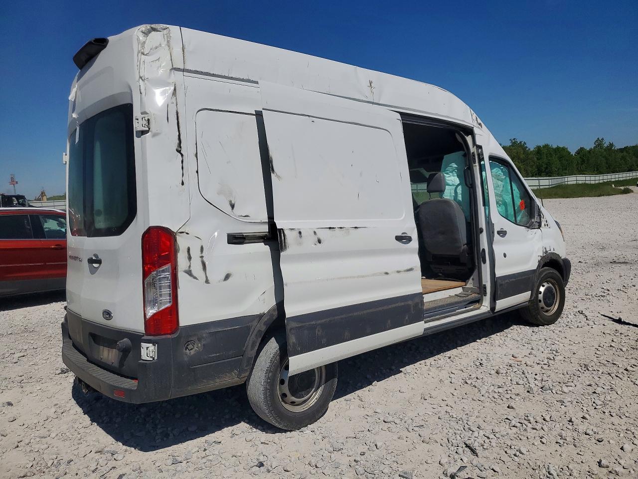 2019 Ford Transit T-250 - Image 3