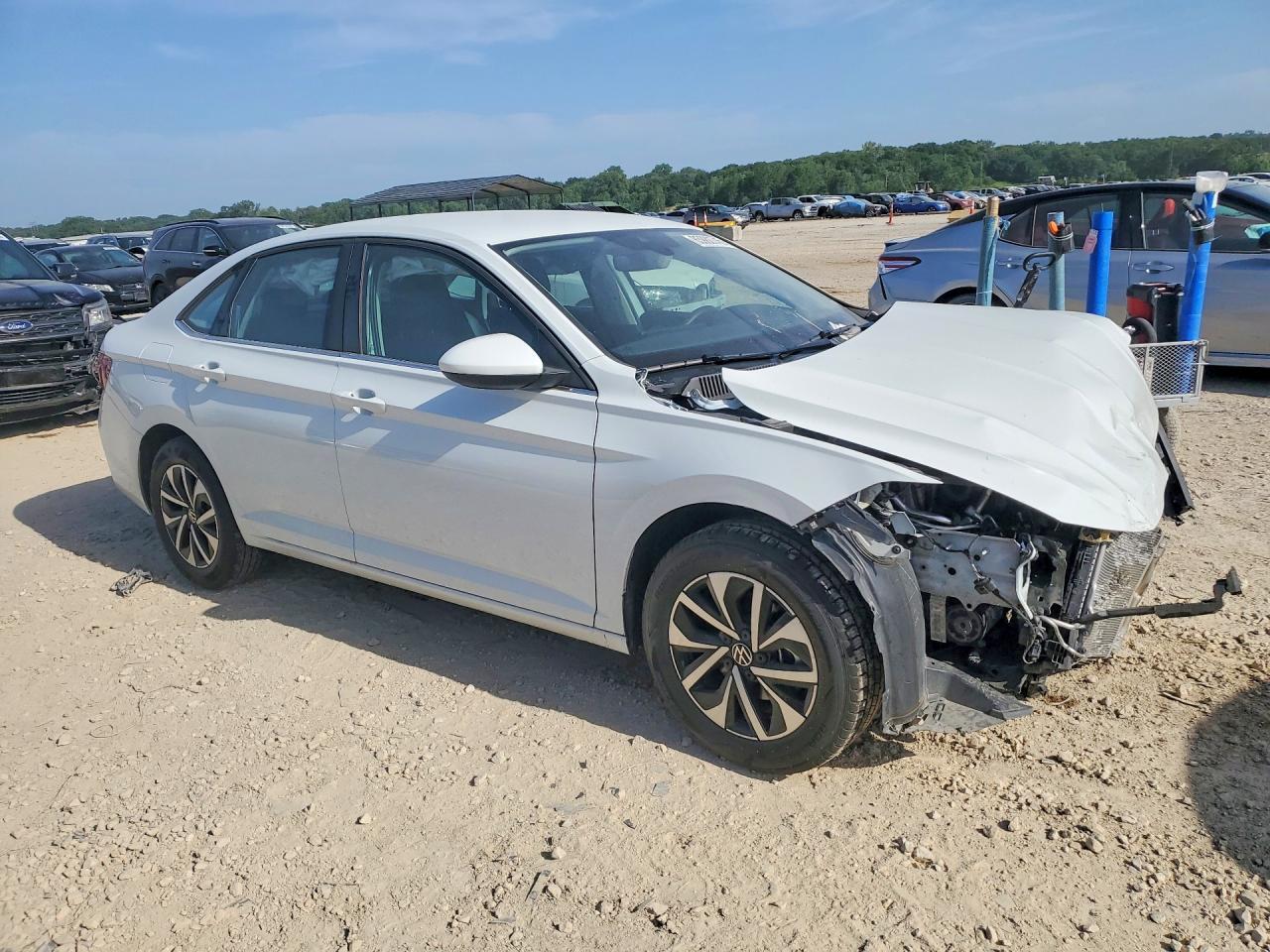 2025 Volkswagen Jetta S - Фото 4