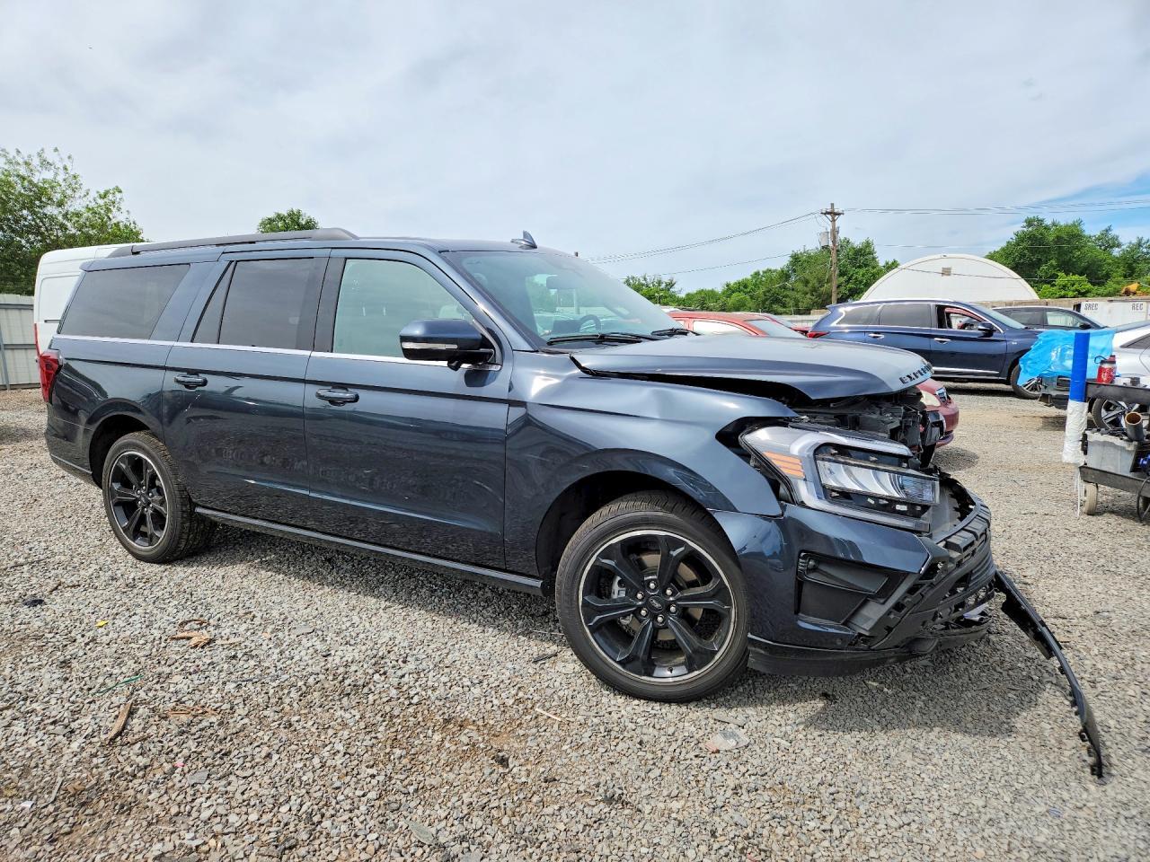 2024 Ford Expedition Max Limited - Image 4