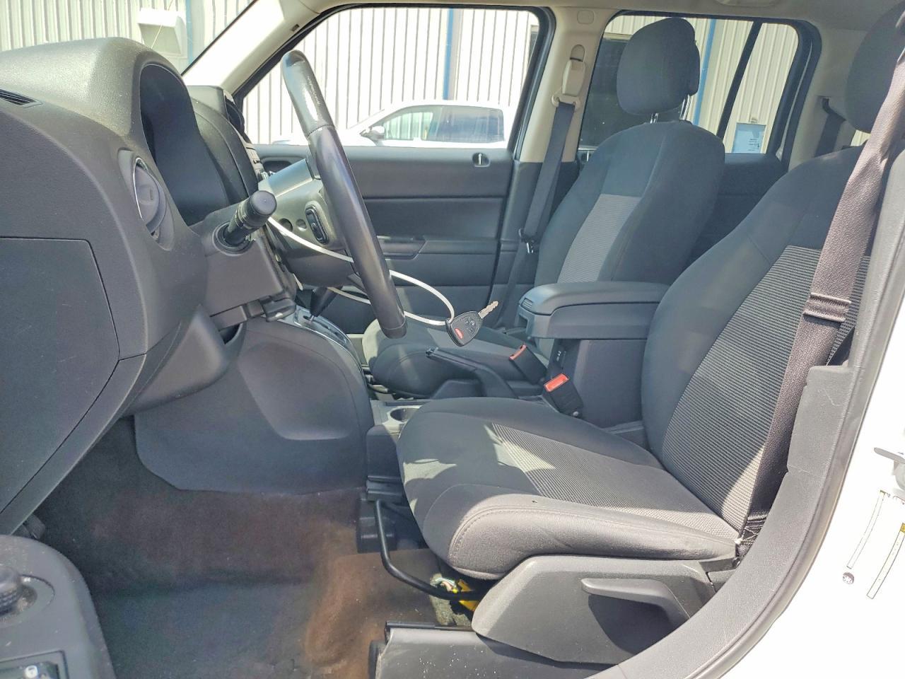 2014 Jeep Patriot Latitude - Image 7