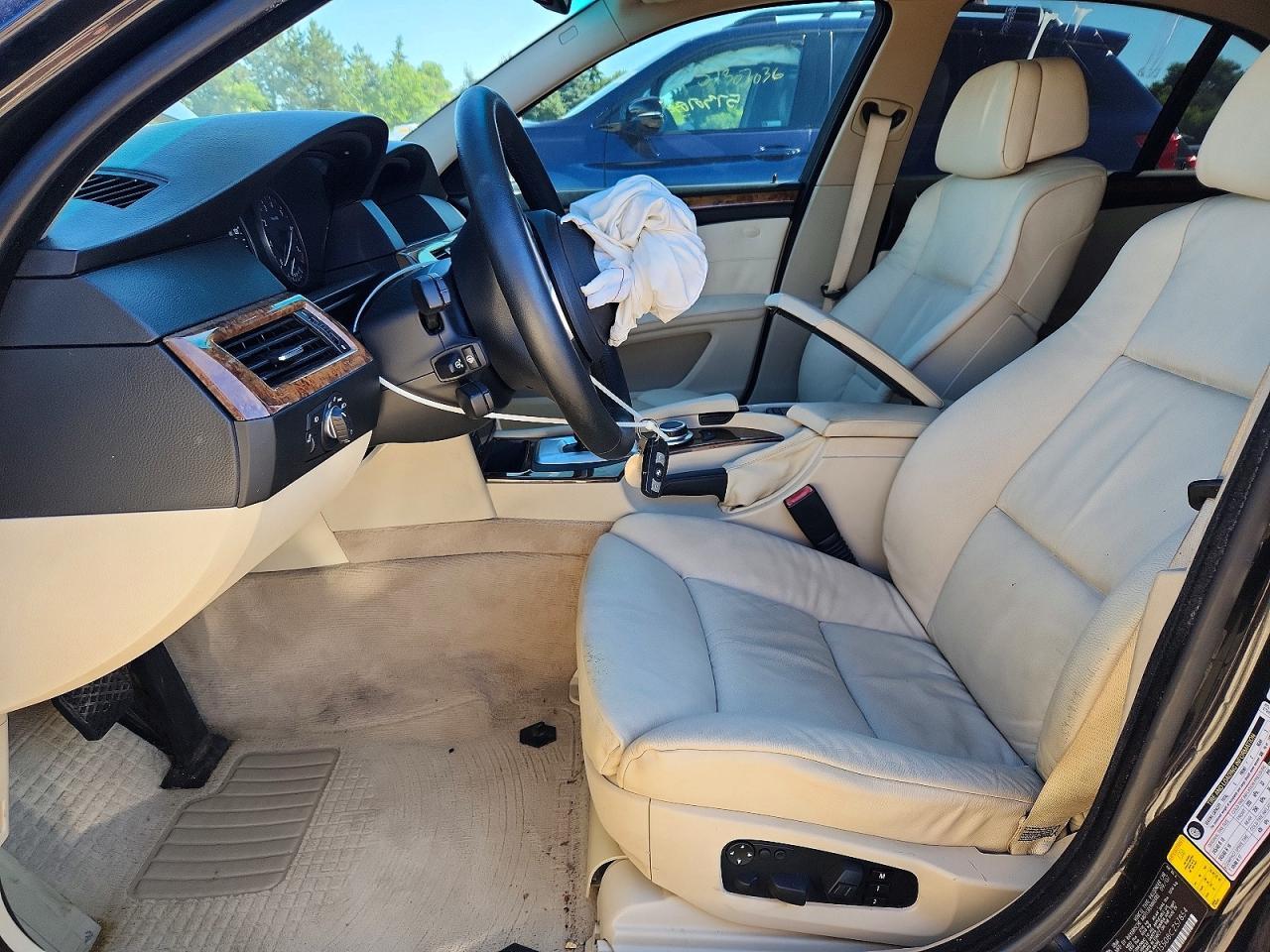 2008 BMW 528 Xi - Image 7