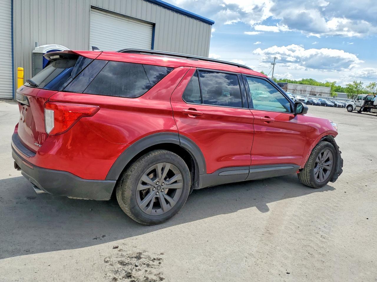 2021 Ford Explorer Xlt - Фото 3