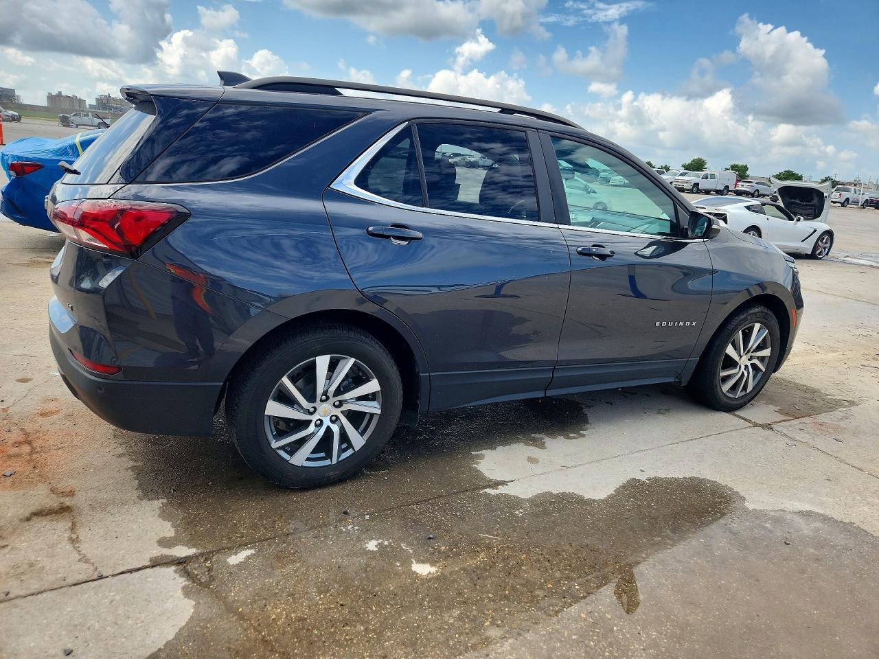 2022 Chevrolet Equinox Lt - Фото 3