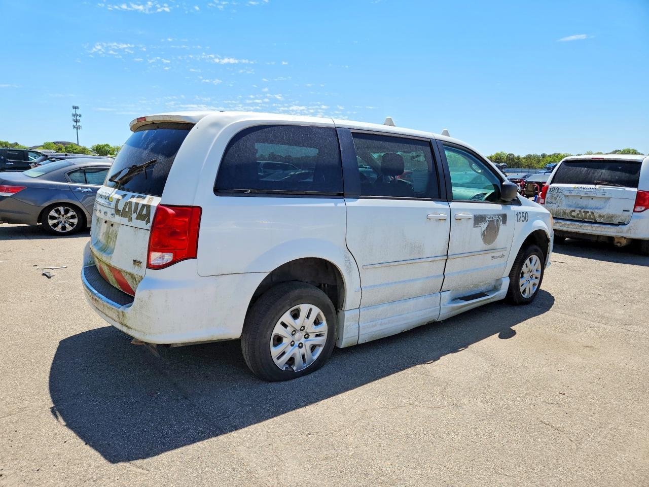 2015 Dodge Grand Caravan Se - Image 3