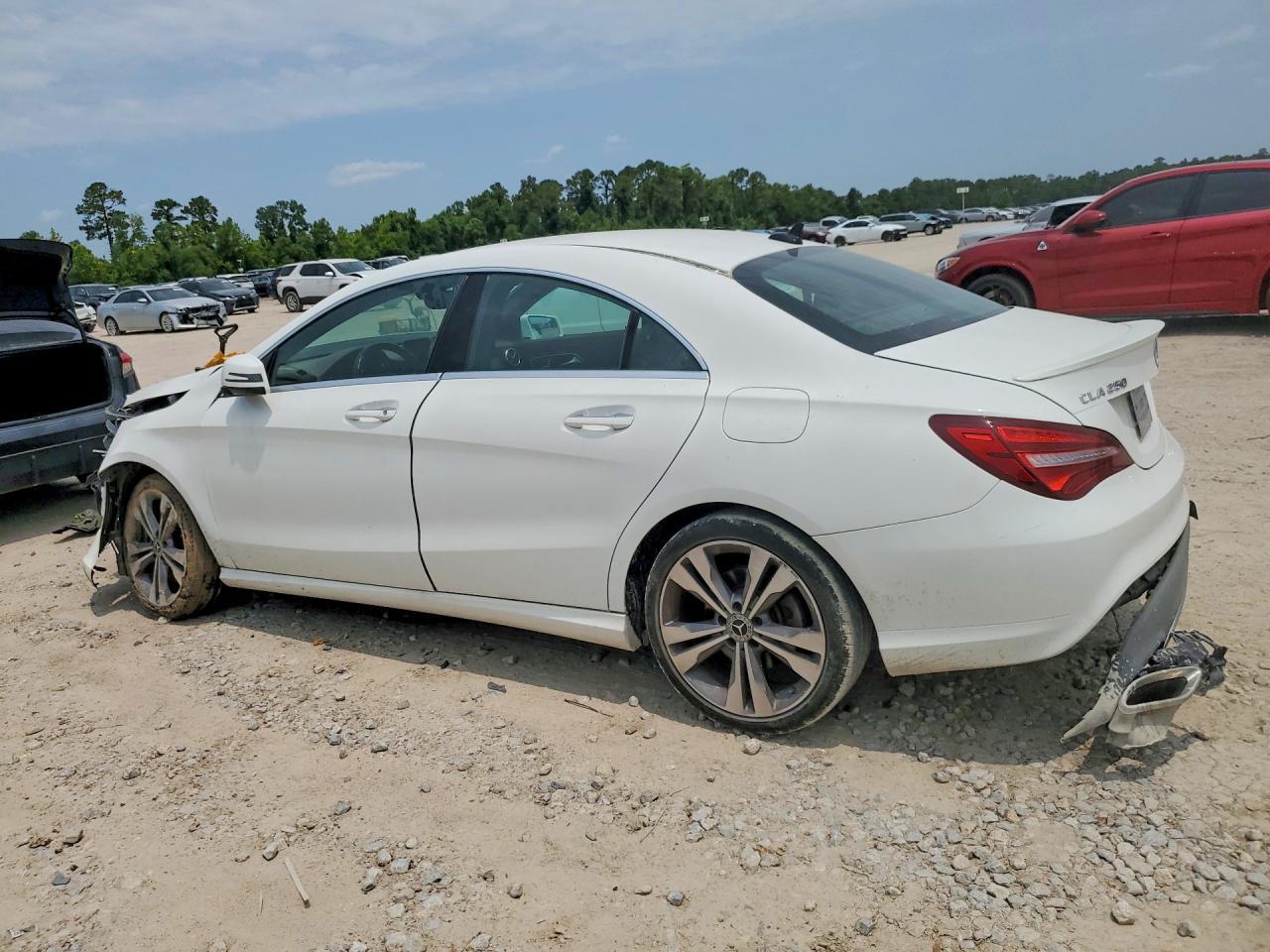 2019 Mercedes-Benz Cla 250 - Image 2