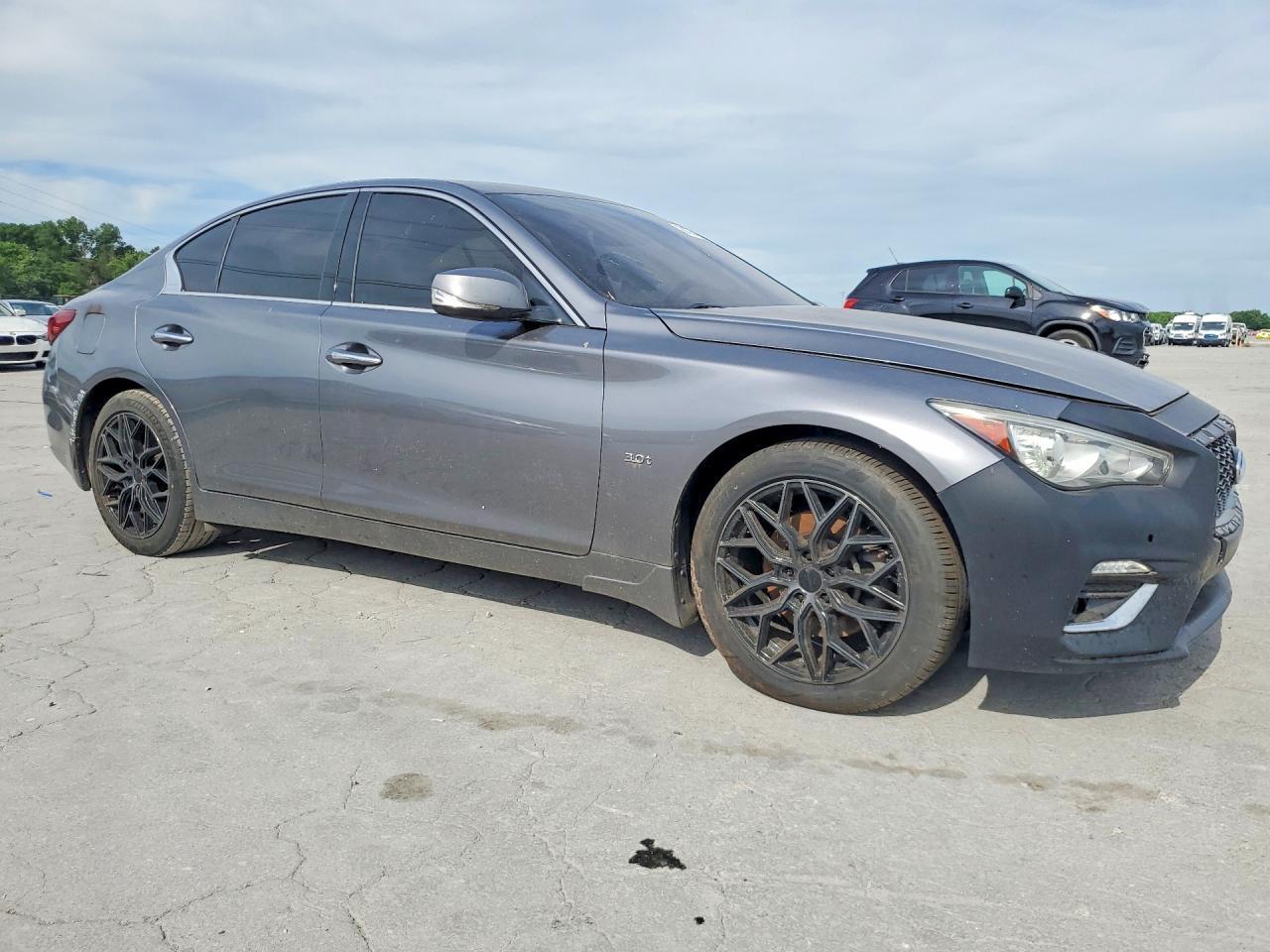 2018 Infiniti Q50 3.0T Luxe - Фото 4