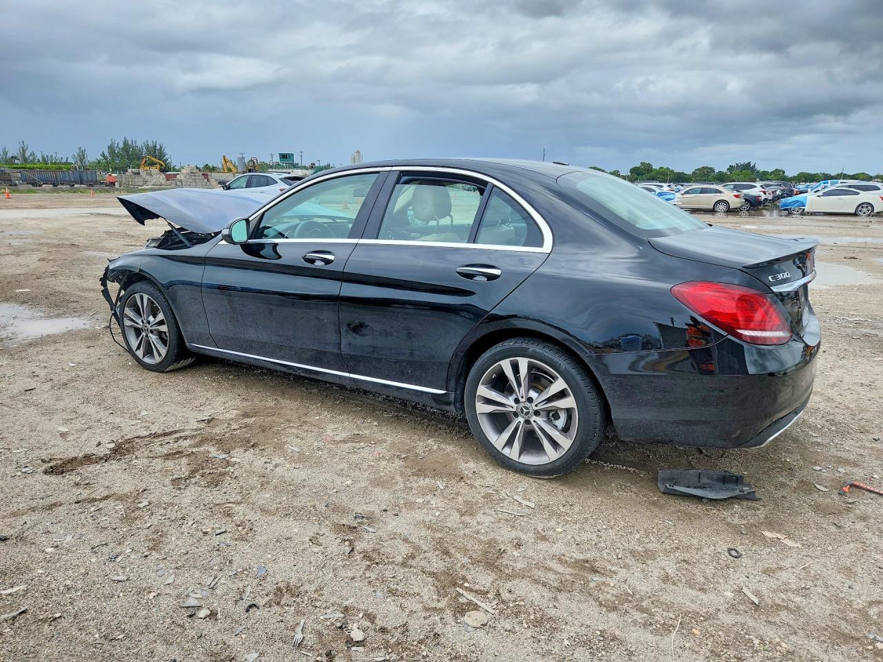 2019 Mercedes-Benz C 300 4Matic - Image 2