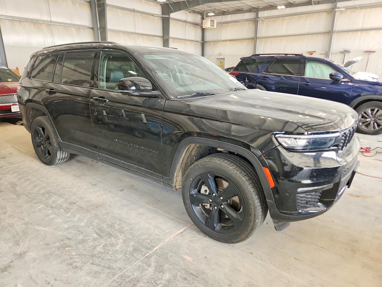 2023 Jeep Grand Cherokee L Limited - Фото 4