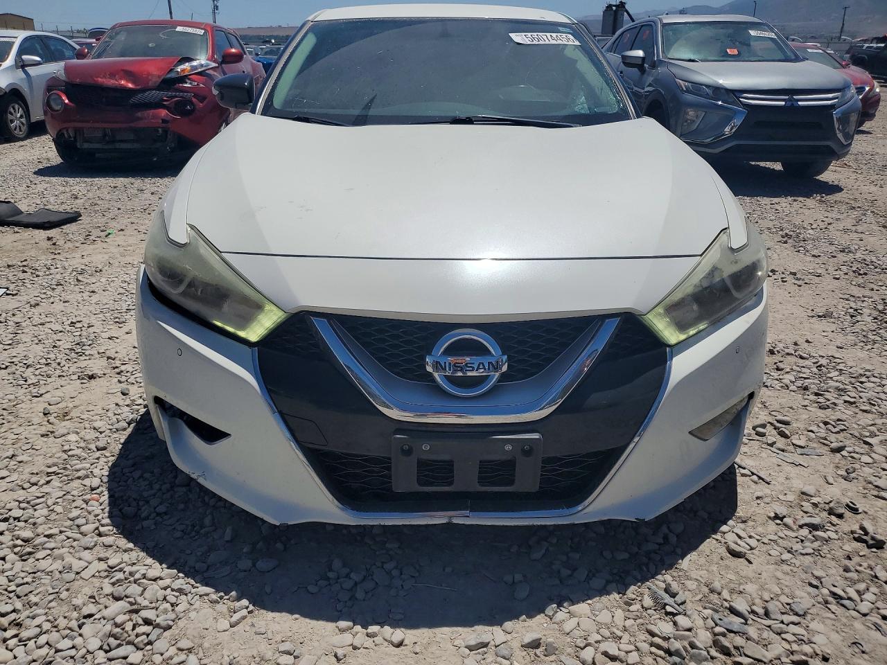 2017 Nissan Maxima - Image 5