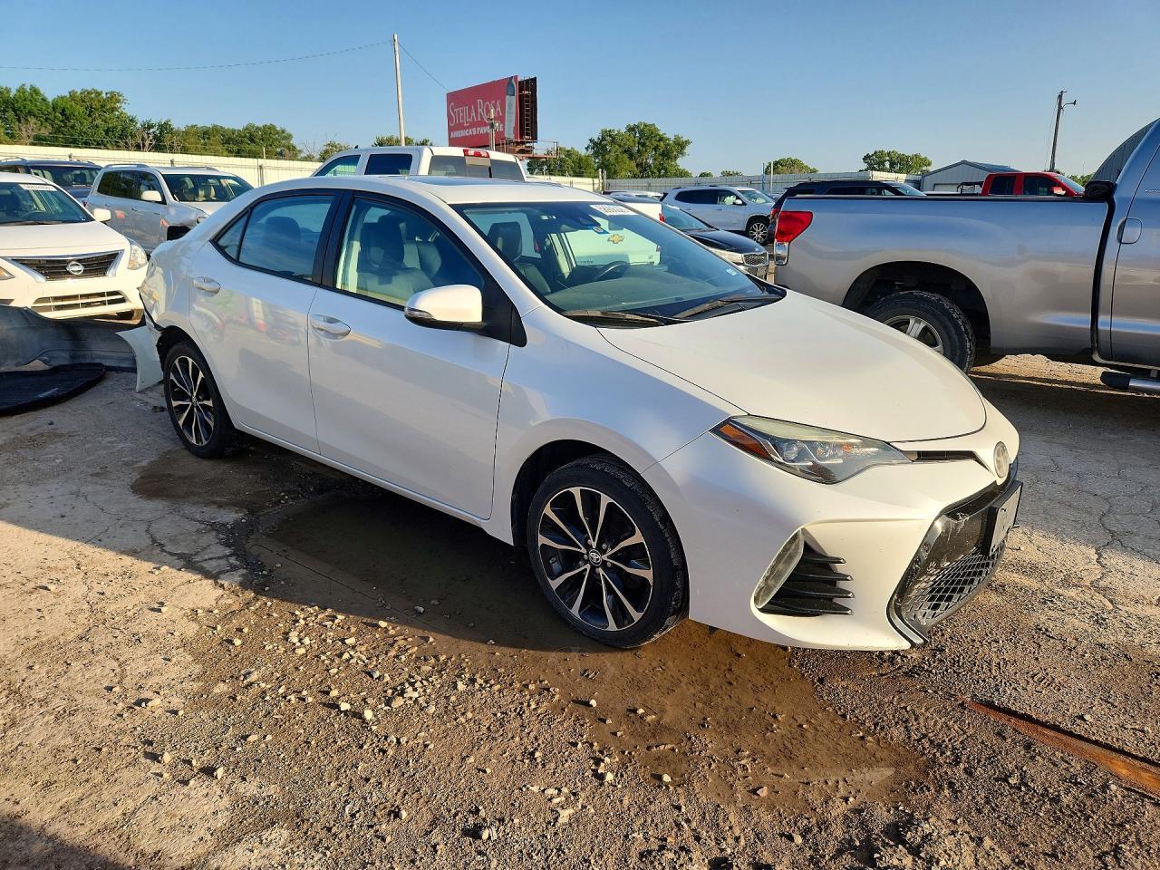 2018 Toyota Corolla Se - Фото 4