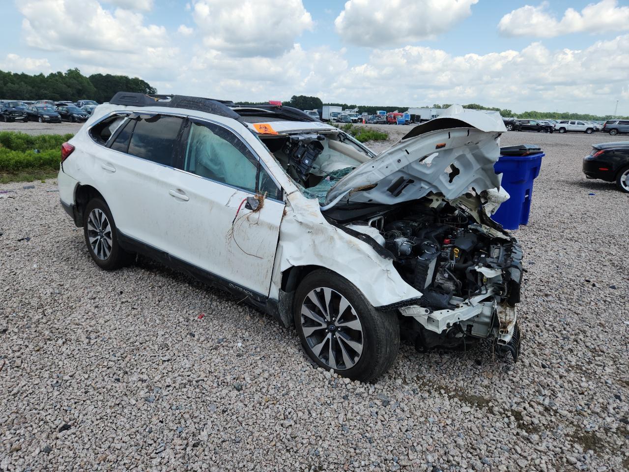 2017 Subaru Outback 2.5I Limited - Image 4