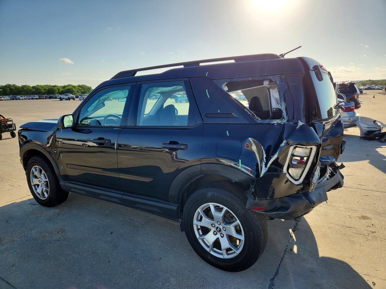 2021 Ford Bronco Sport - Image 2